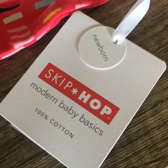 Skip hop one piece - Picture 2 of 4